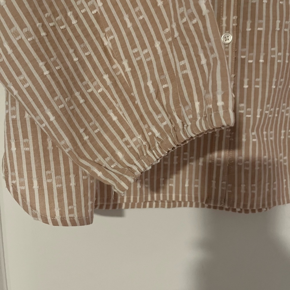 Loft button down blouse - Picture 2 of 3